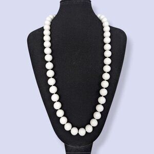 Vintage Hong Kong Lucite Beaded Necklace